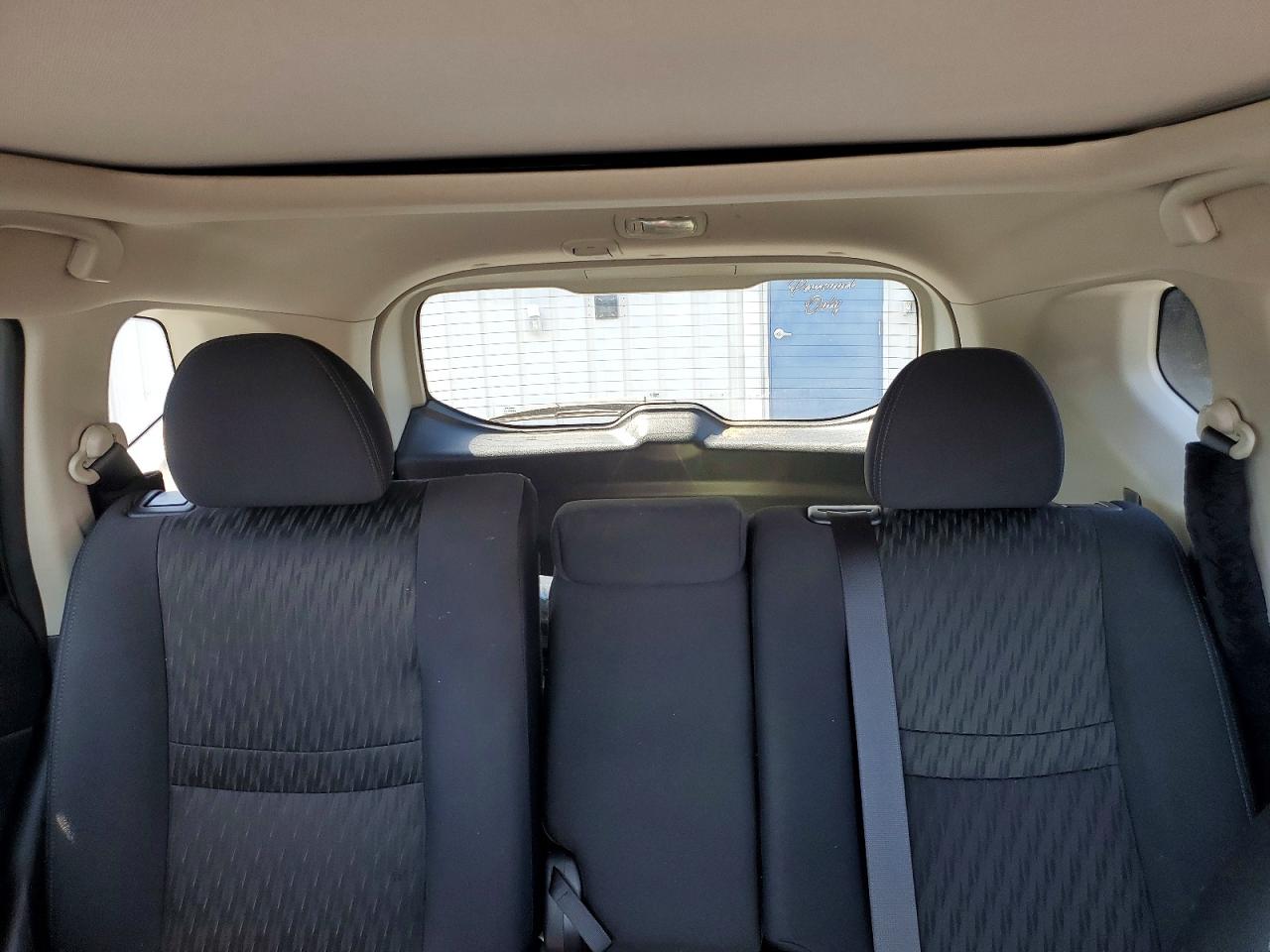 Nissan Rogue Sv