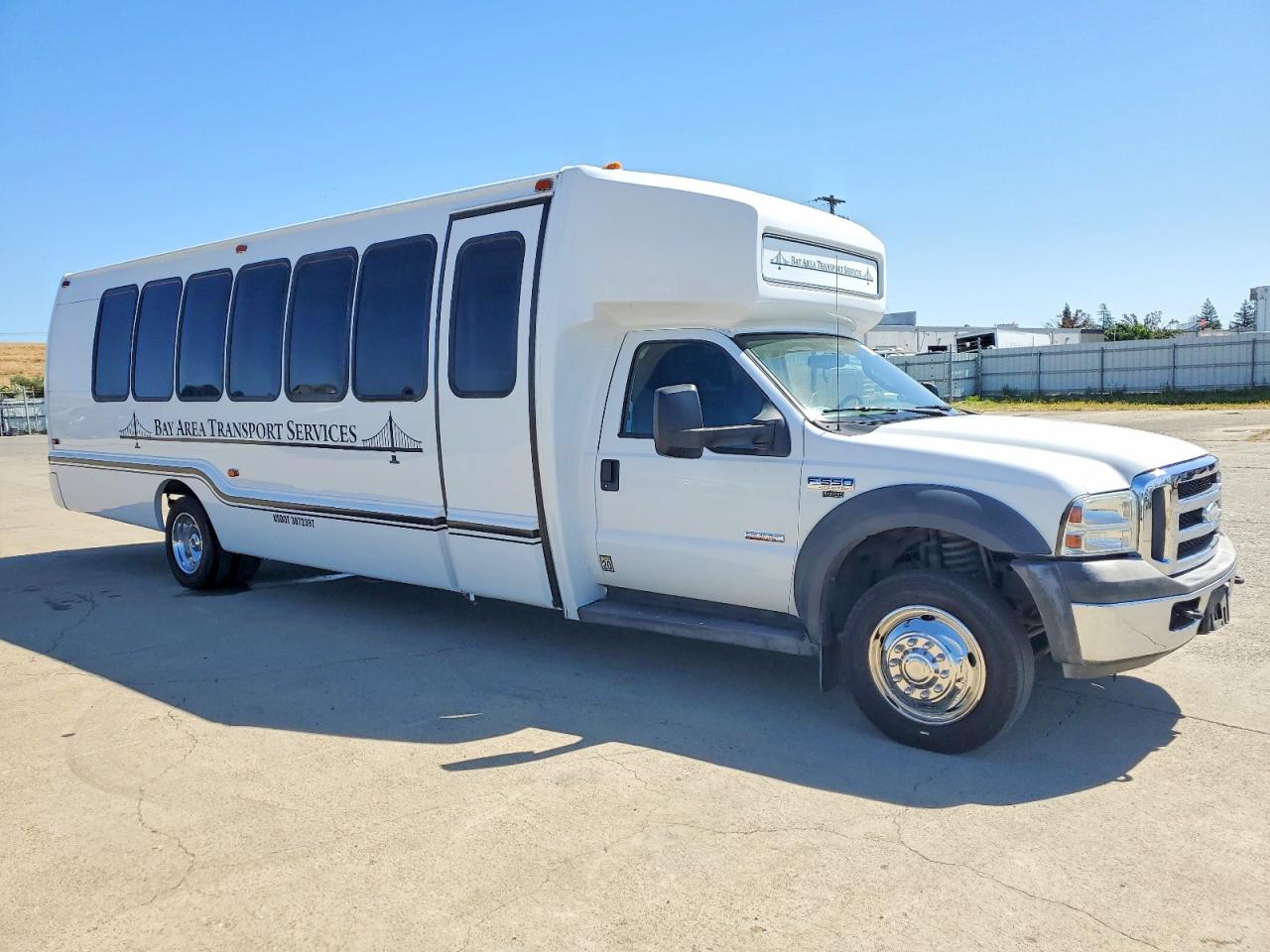 Salvage Ford F-550 Image