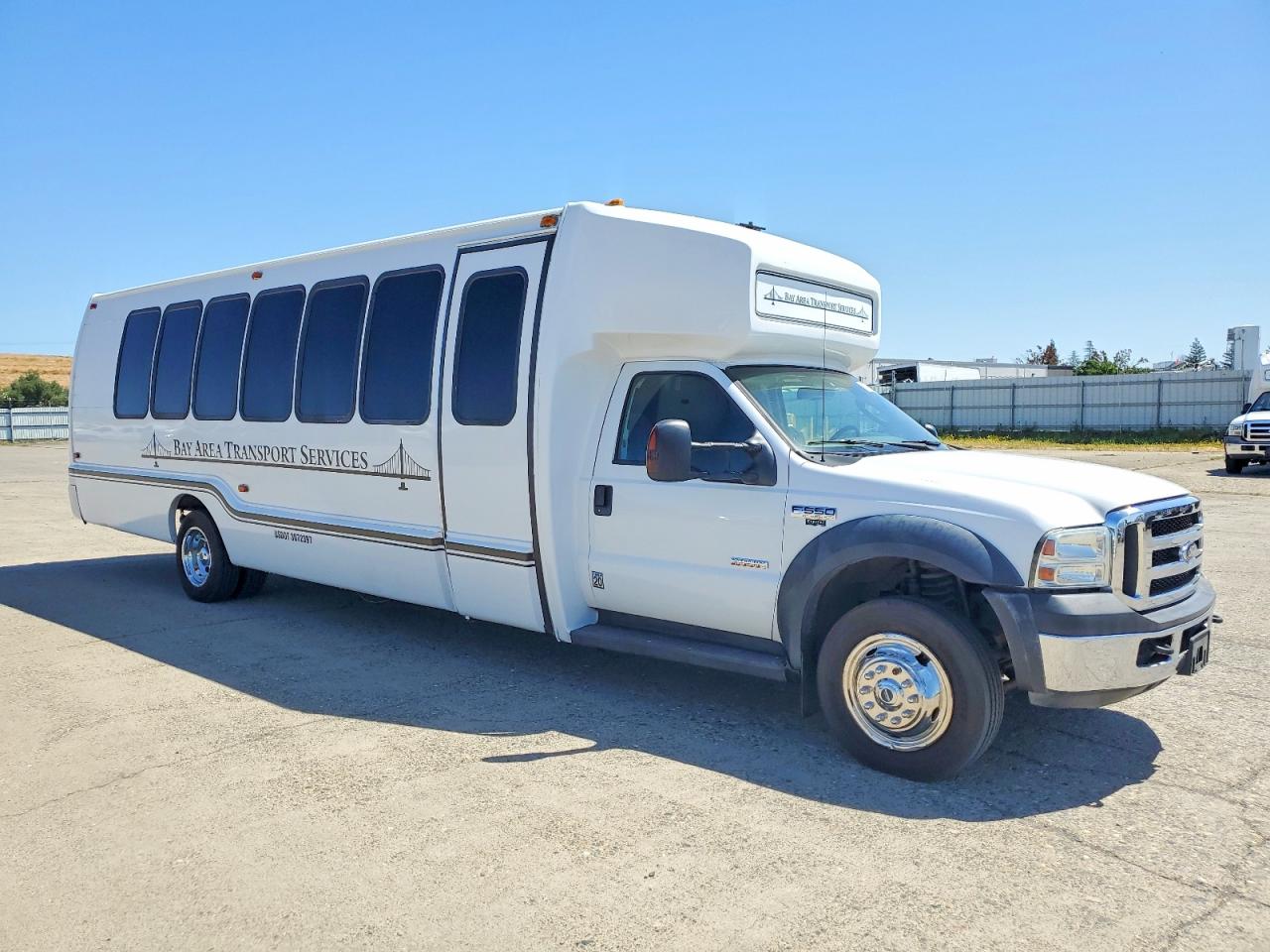 Salvage Ford F-550 Image
