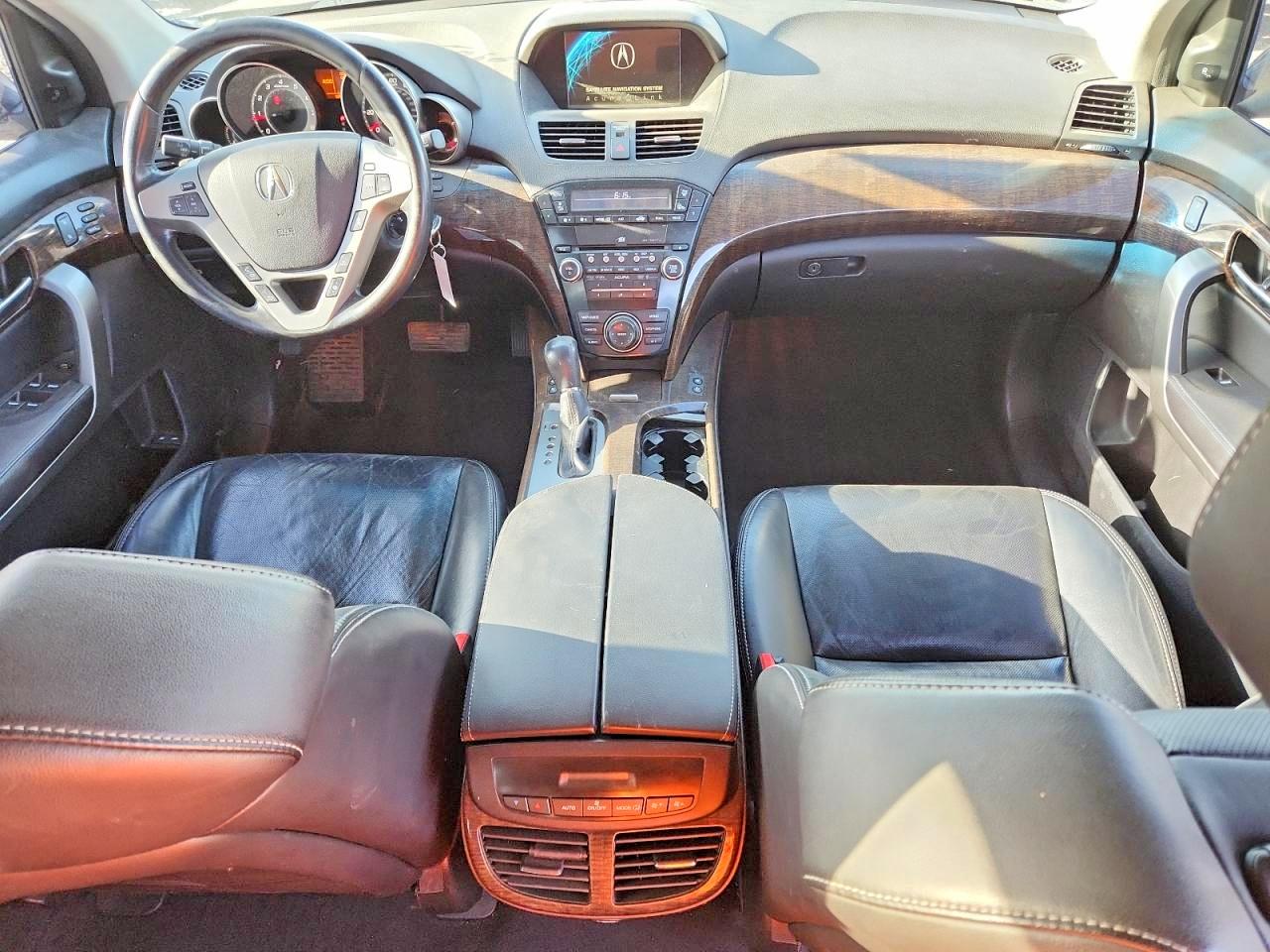 Acura MDX Advance