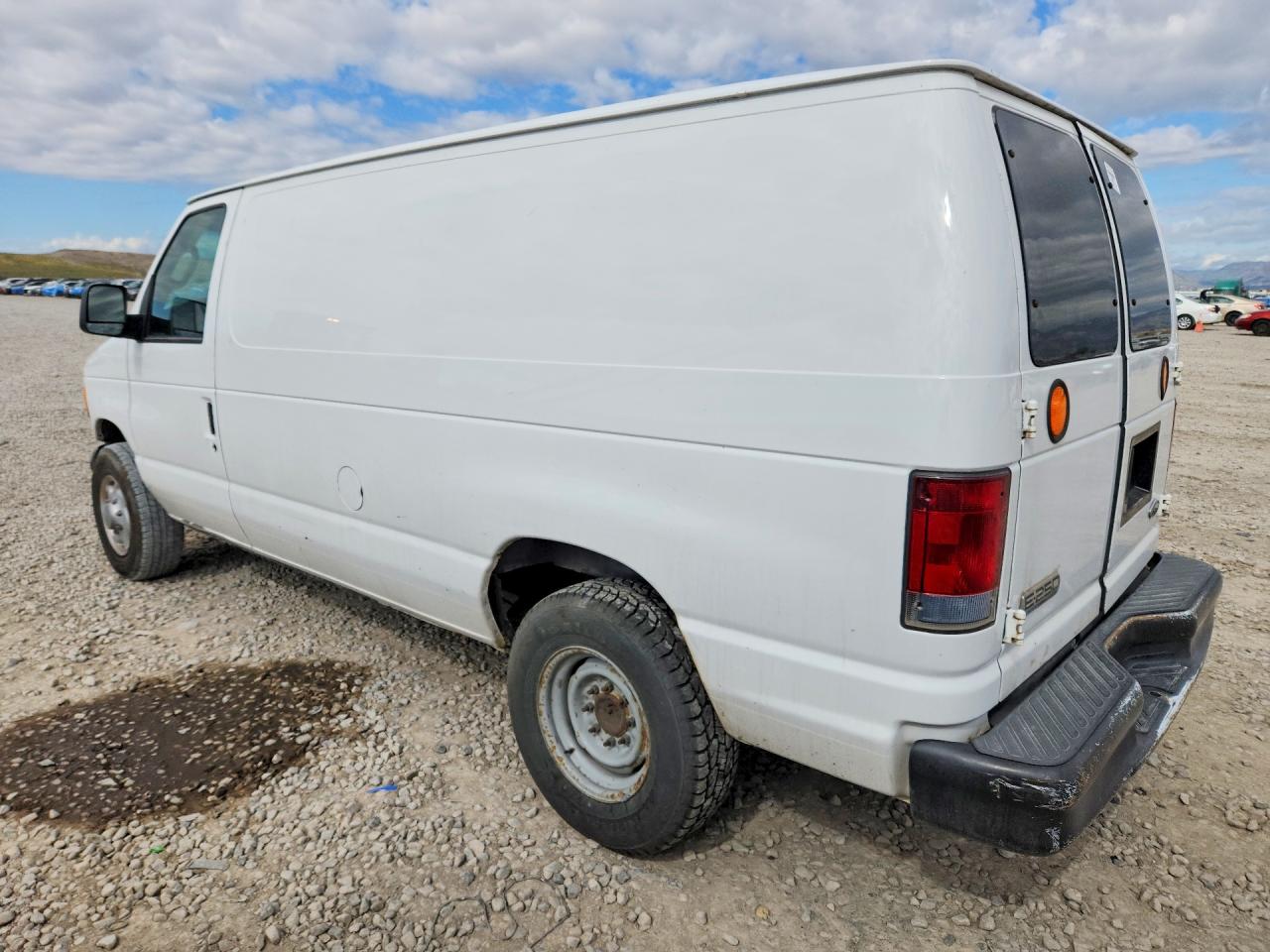 Ford Econoline E250 Van