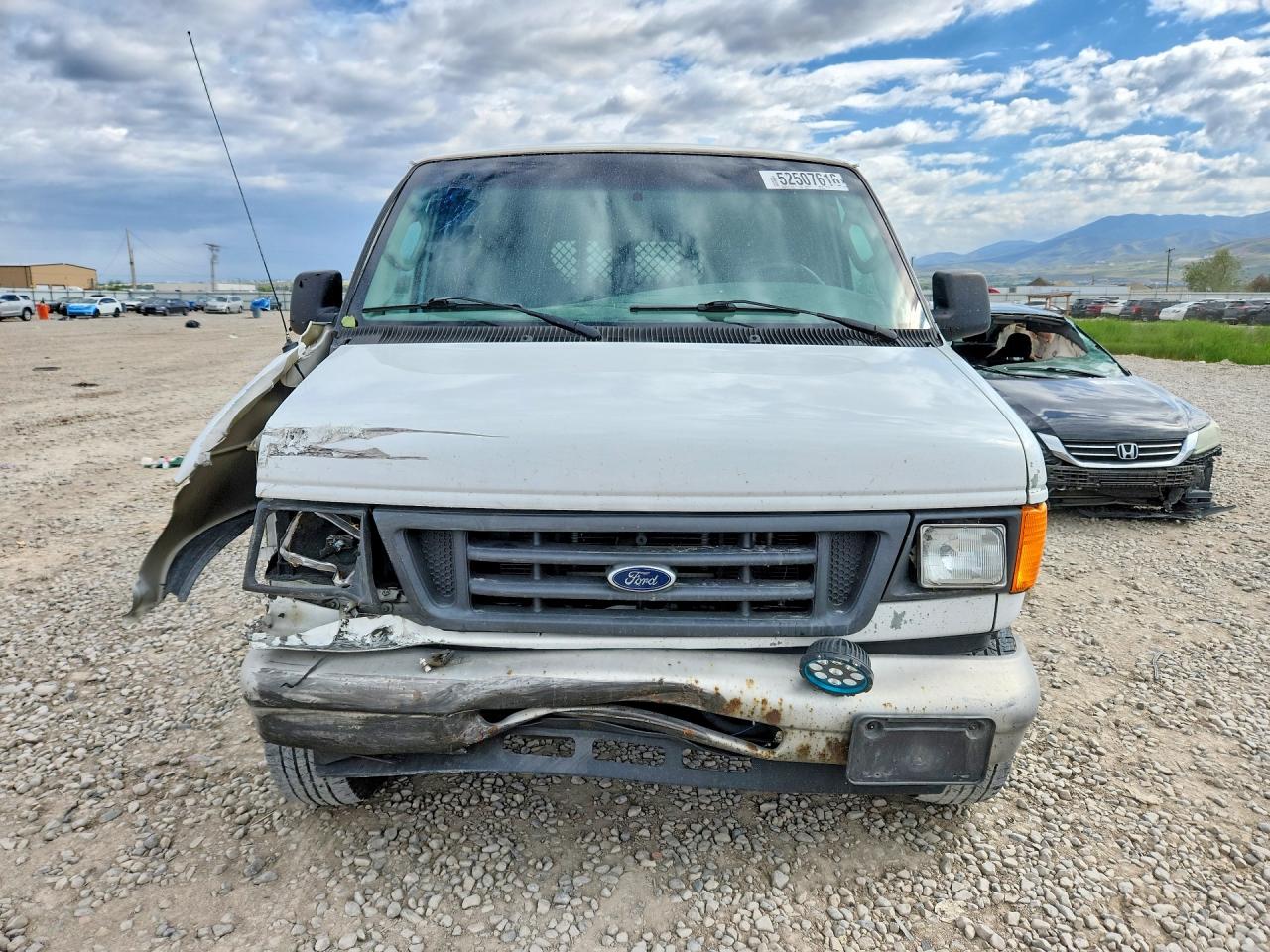 Ford Econoline E250 Van