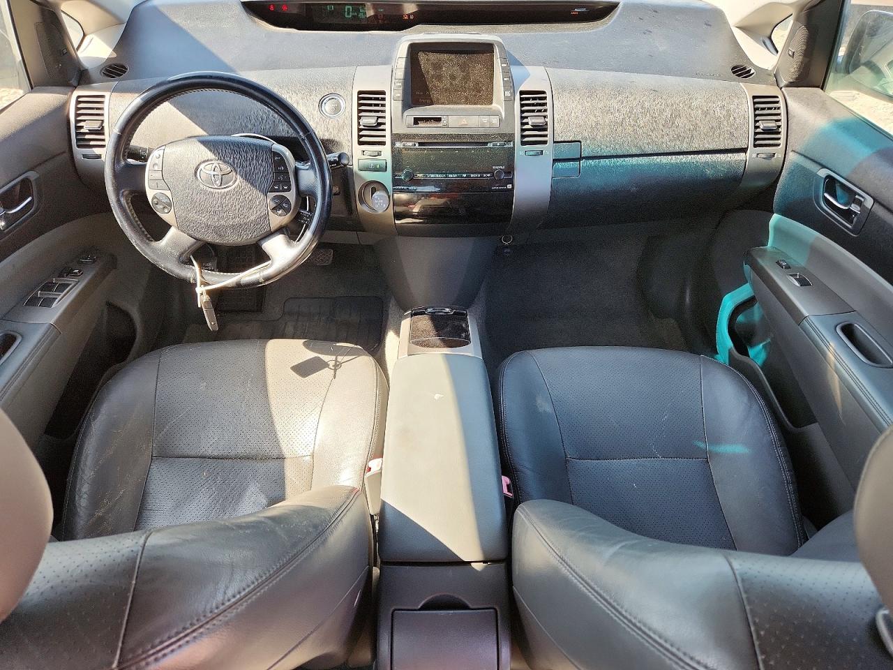 Toyota Prius Base