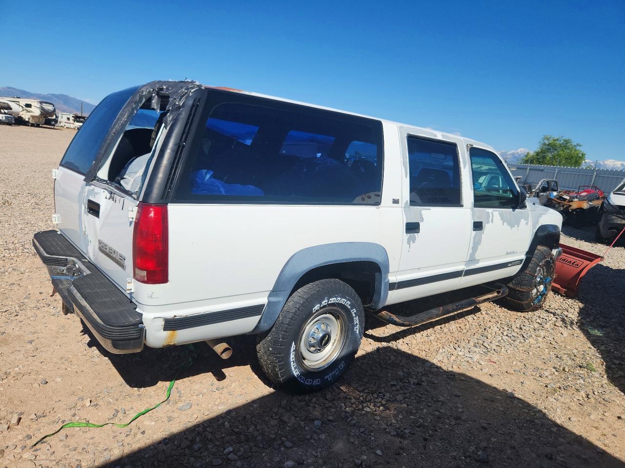 Chevrolet Suburban K2500