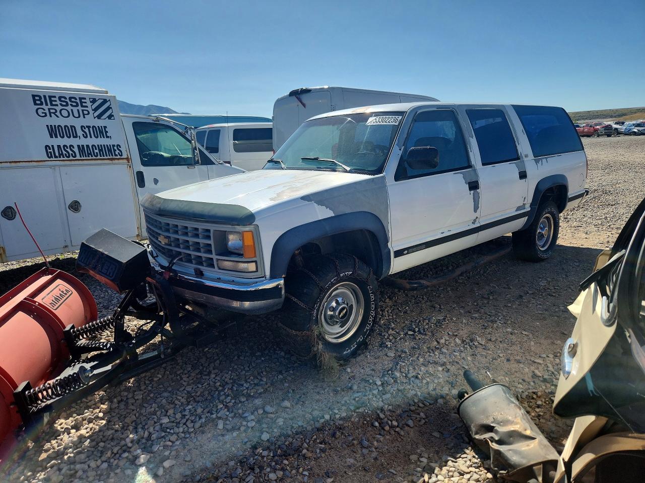 Salvage Chevrolet Suburban Image