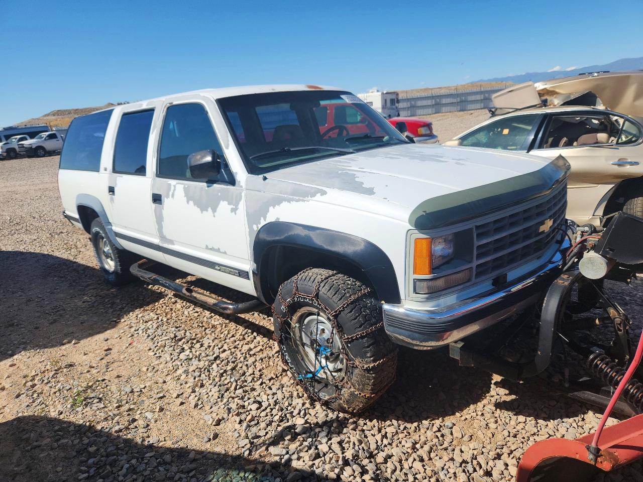 Chevrolet Suburban K2500