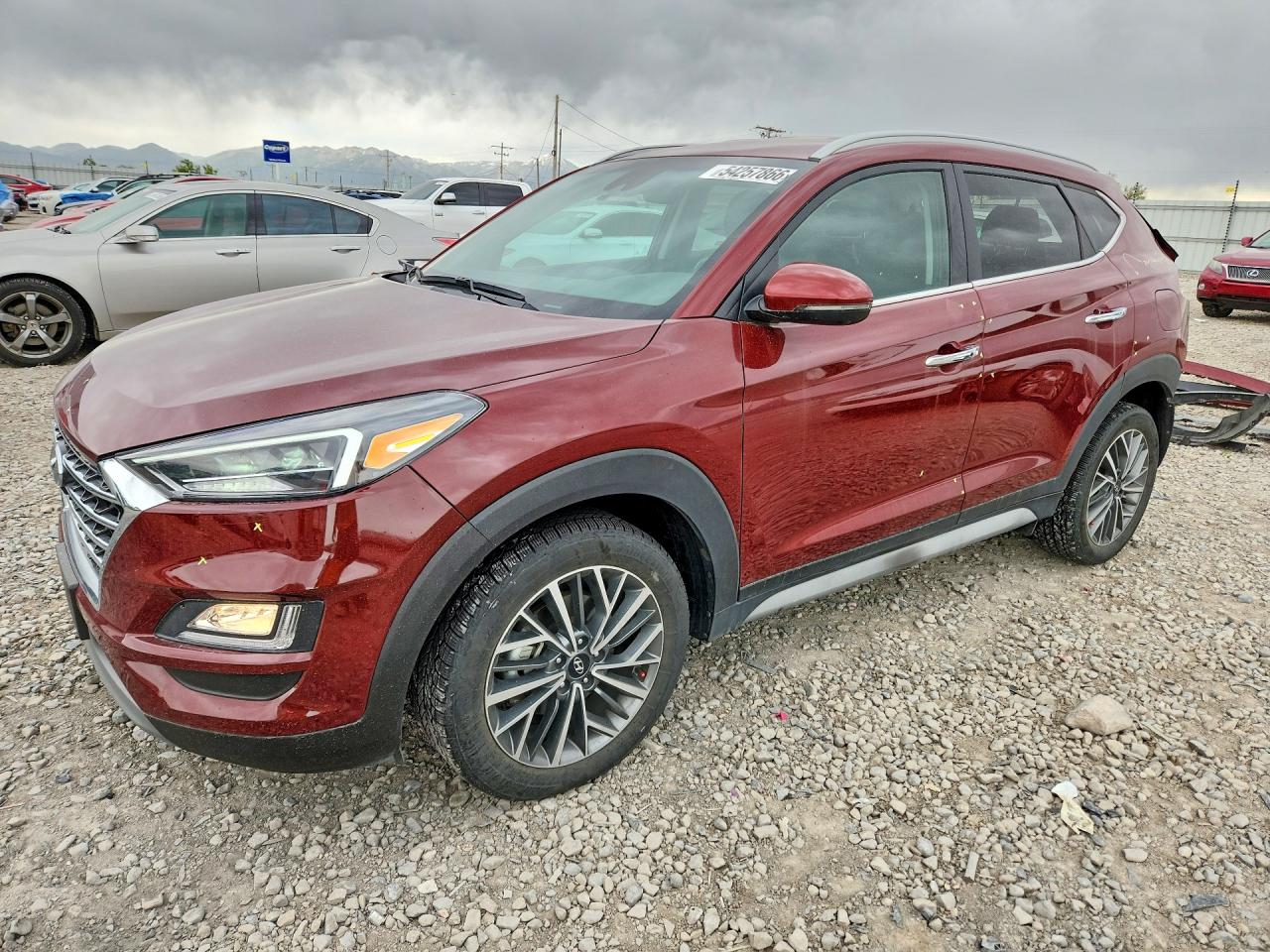 Salvage Hyundai TUCSON Image