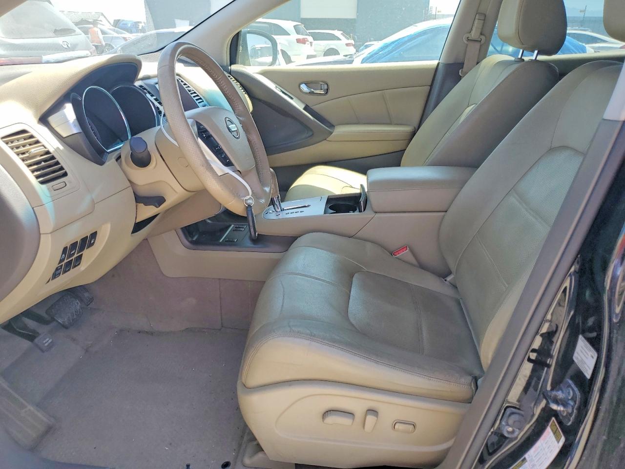 Nissan Murano S