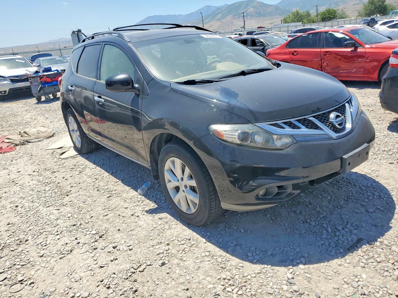 Nissan Murano S