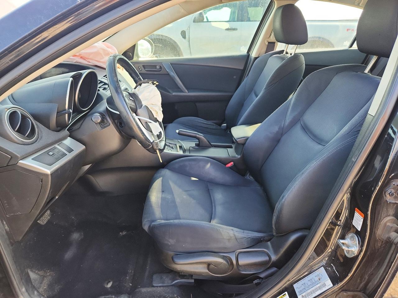 Mazda Mazda3 S