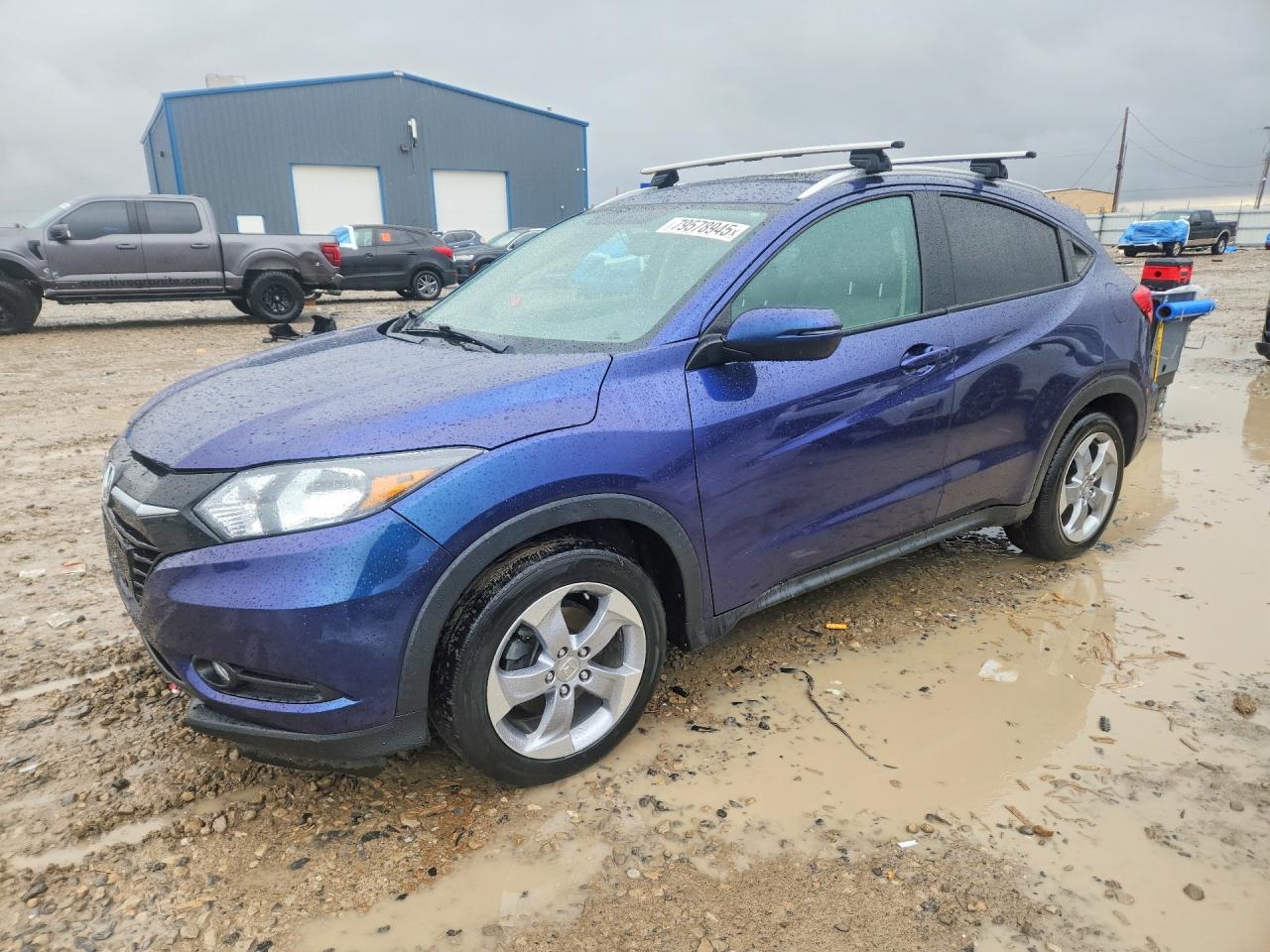 Salvage Honda HR-V Image