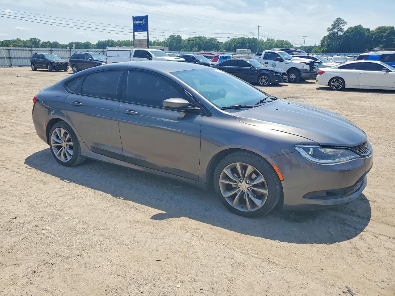 Chrysler 200 S