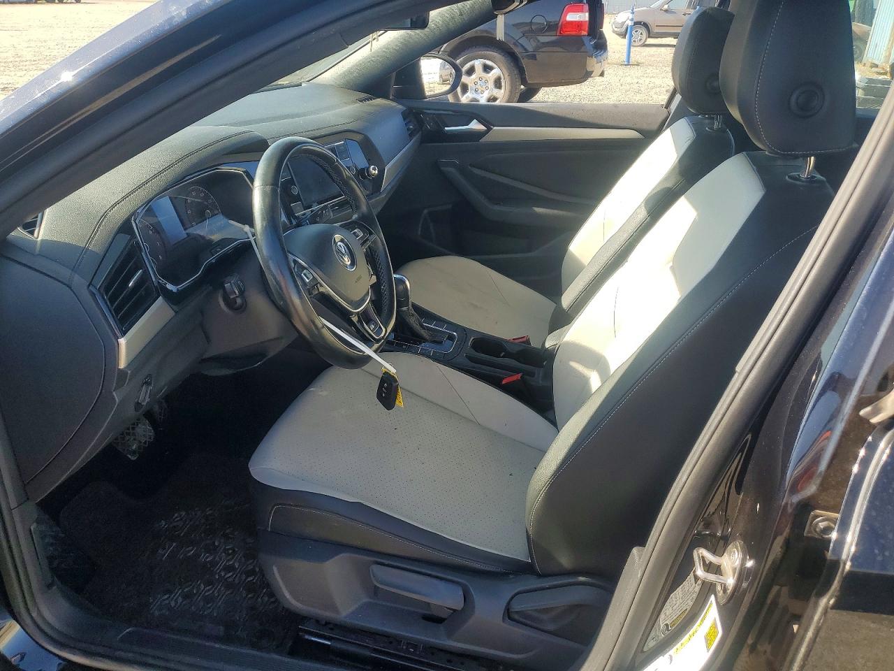 Volkswagen Jetta S