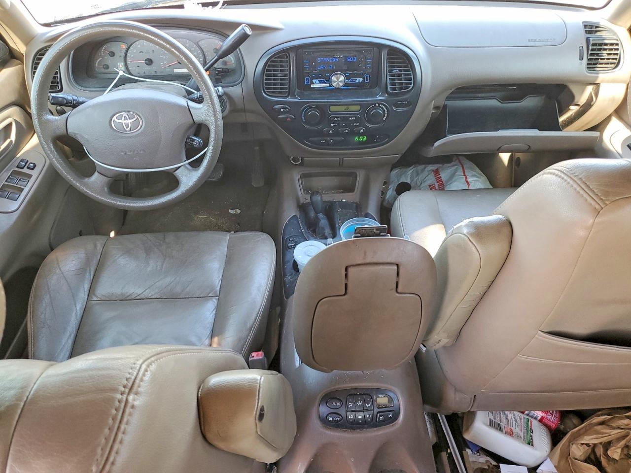 Toyota Sequoia Sr5