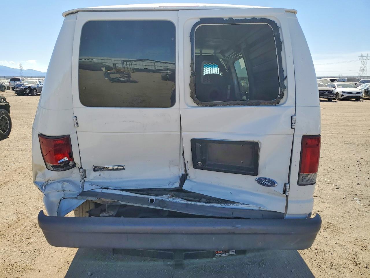 Ford Econoline E250 Van