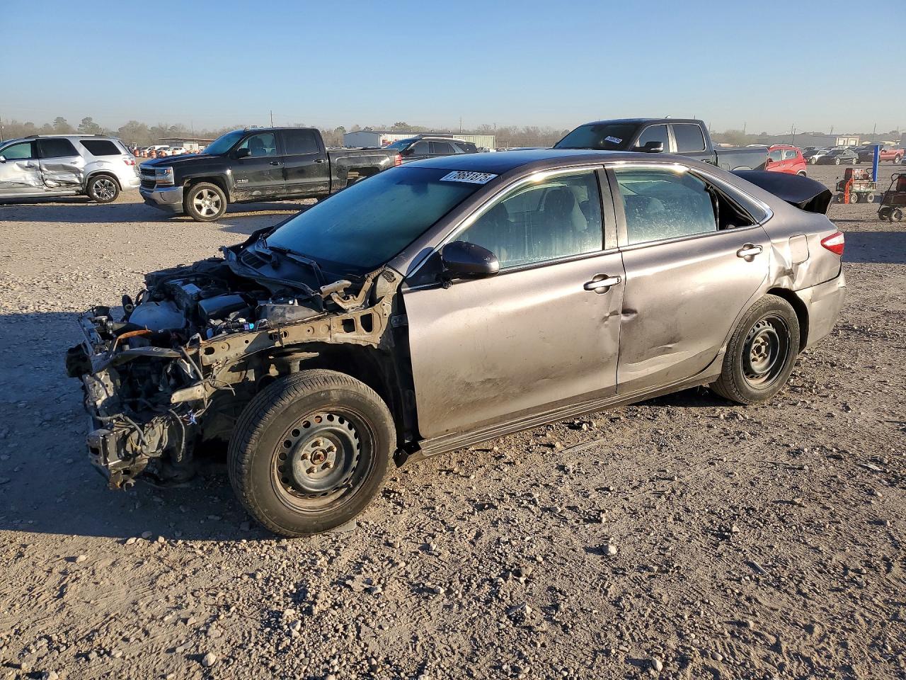 Salvage Toyota Camry Image