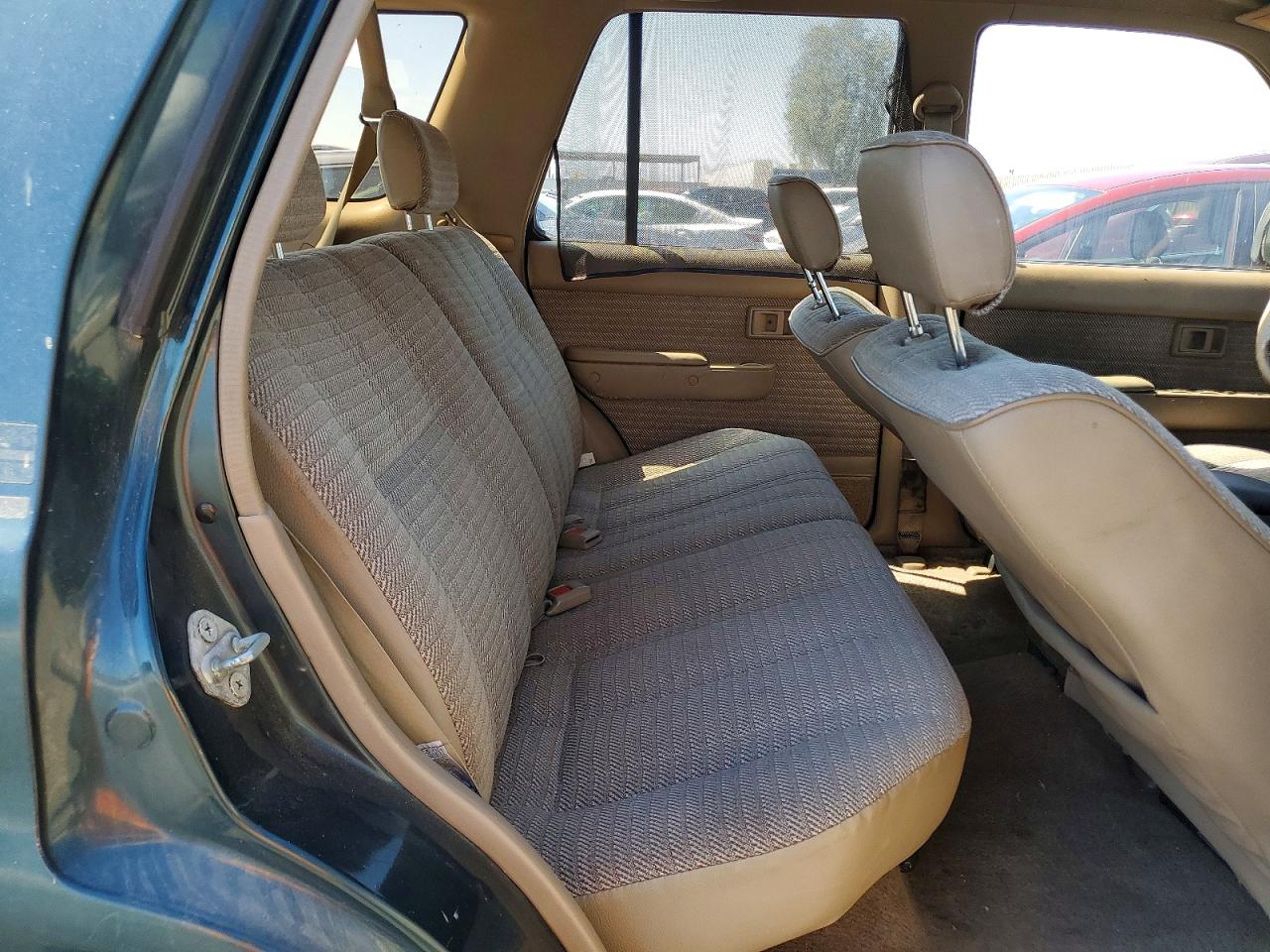 Toyota 4Runner Sr5 V6