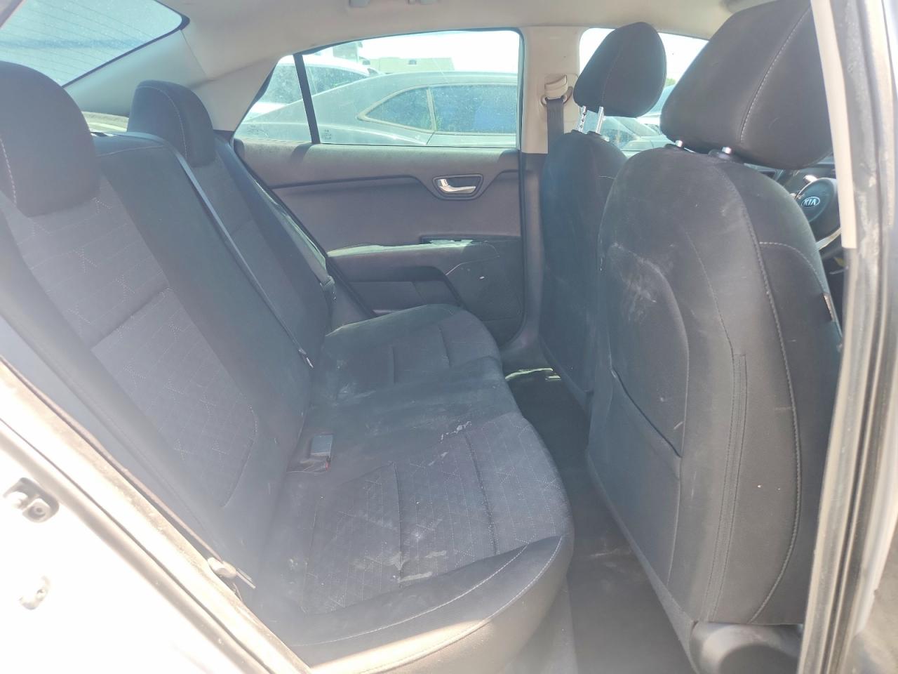 Kia Rio Lx