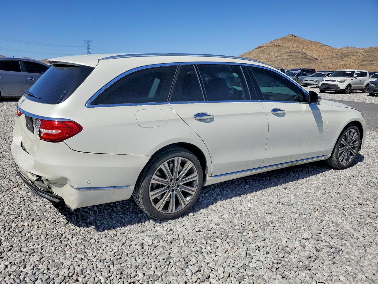 Mercedes-Benz E-Class 450 4matic