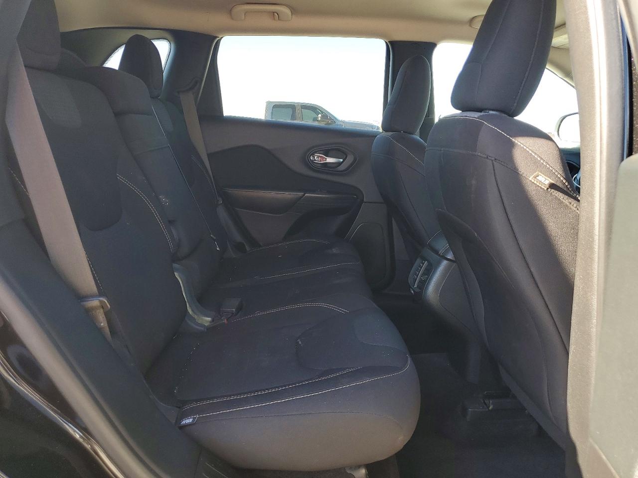 Jeep Grand Cherokee Sport