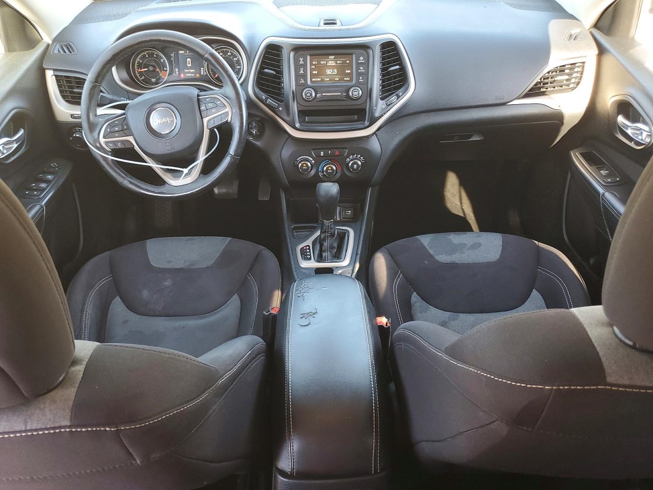 Jeep Grand Cherokee Sport
