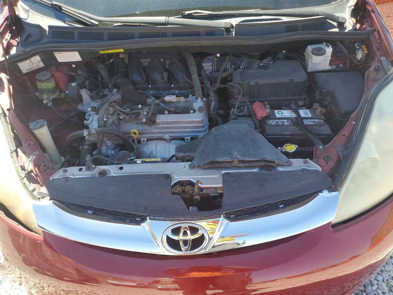 Toyota Sienna Ce 7-passenger