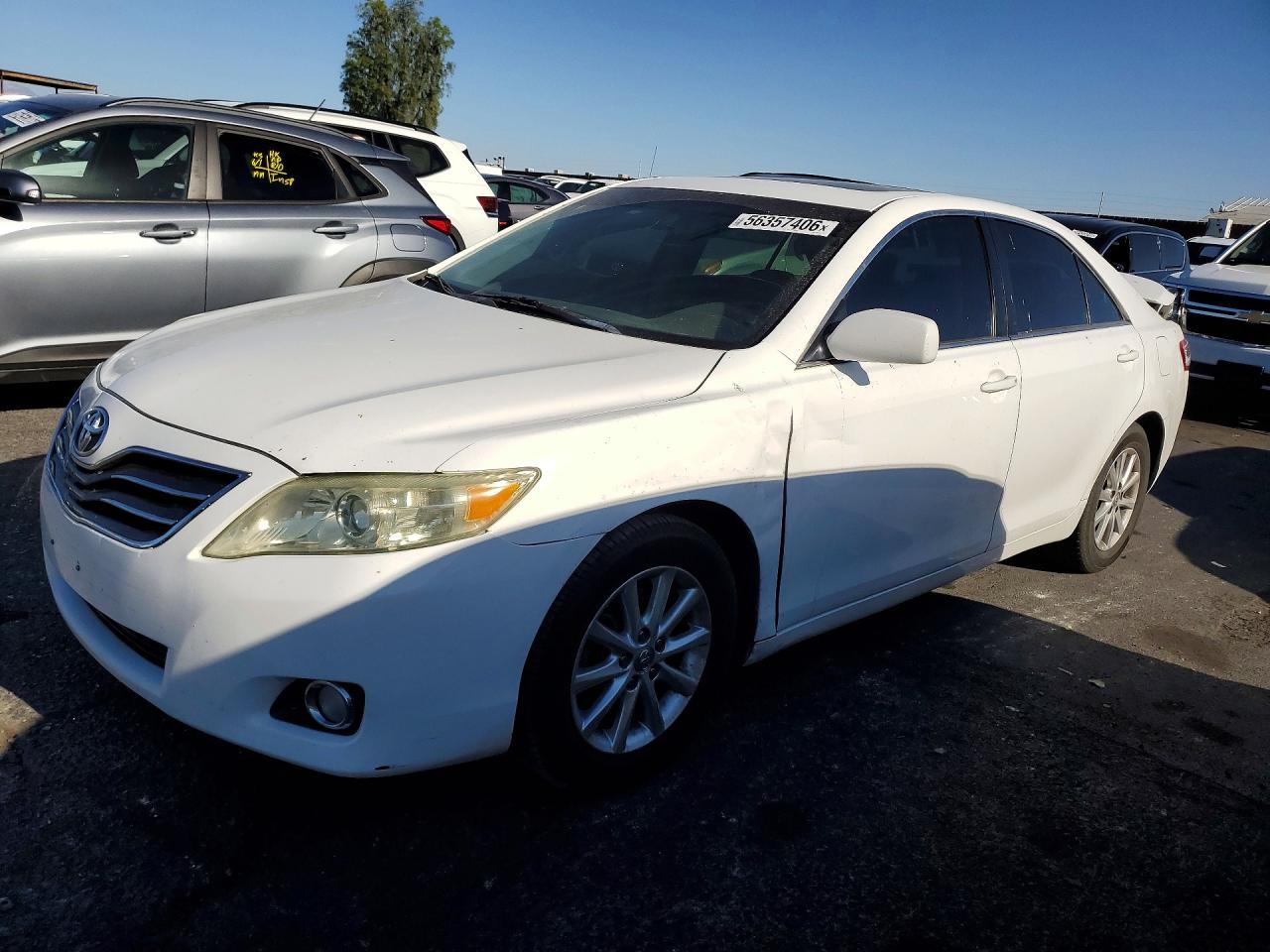 Salvage Toyota Camry Image