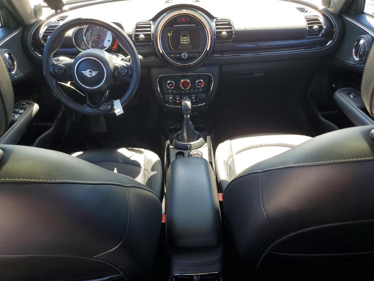 MINI Cooper Clubman