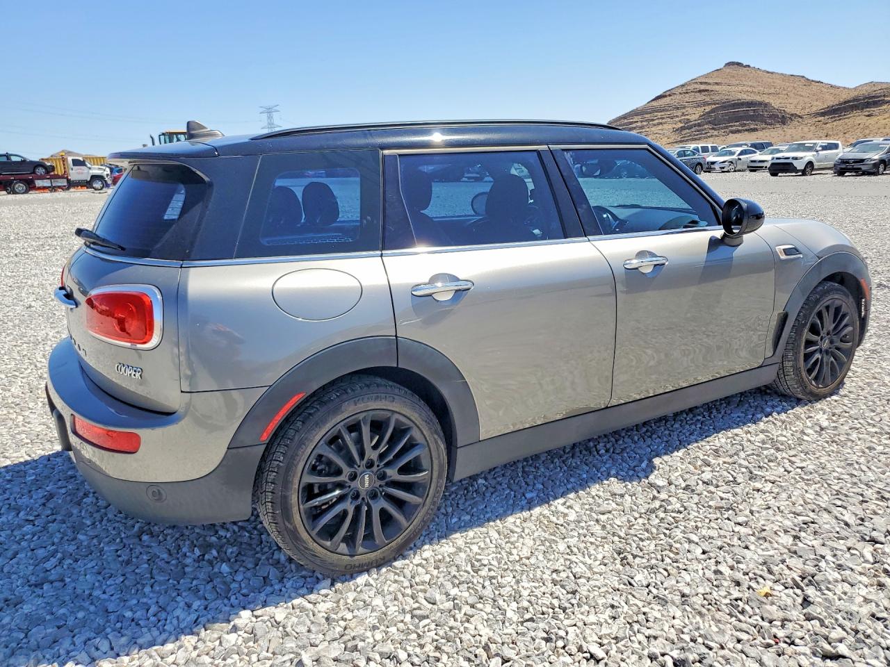 MINI Cooper Clubman