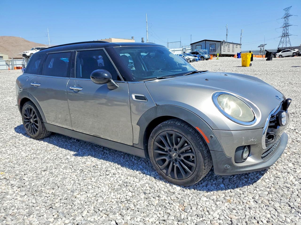 MINI Cooper Clubman