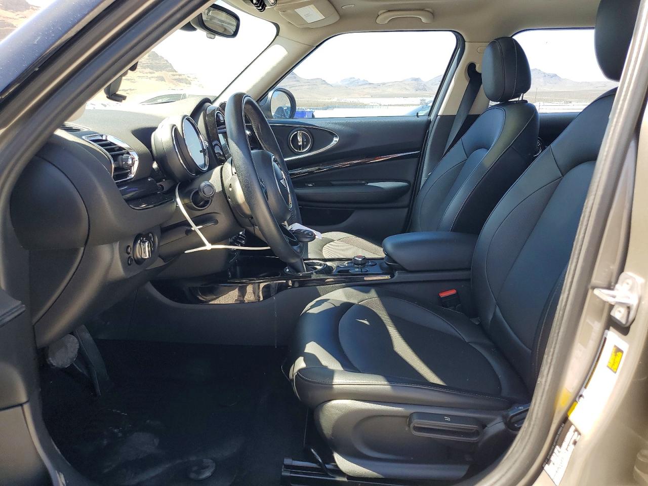 MINI Cooper Clubman