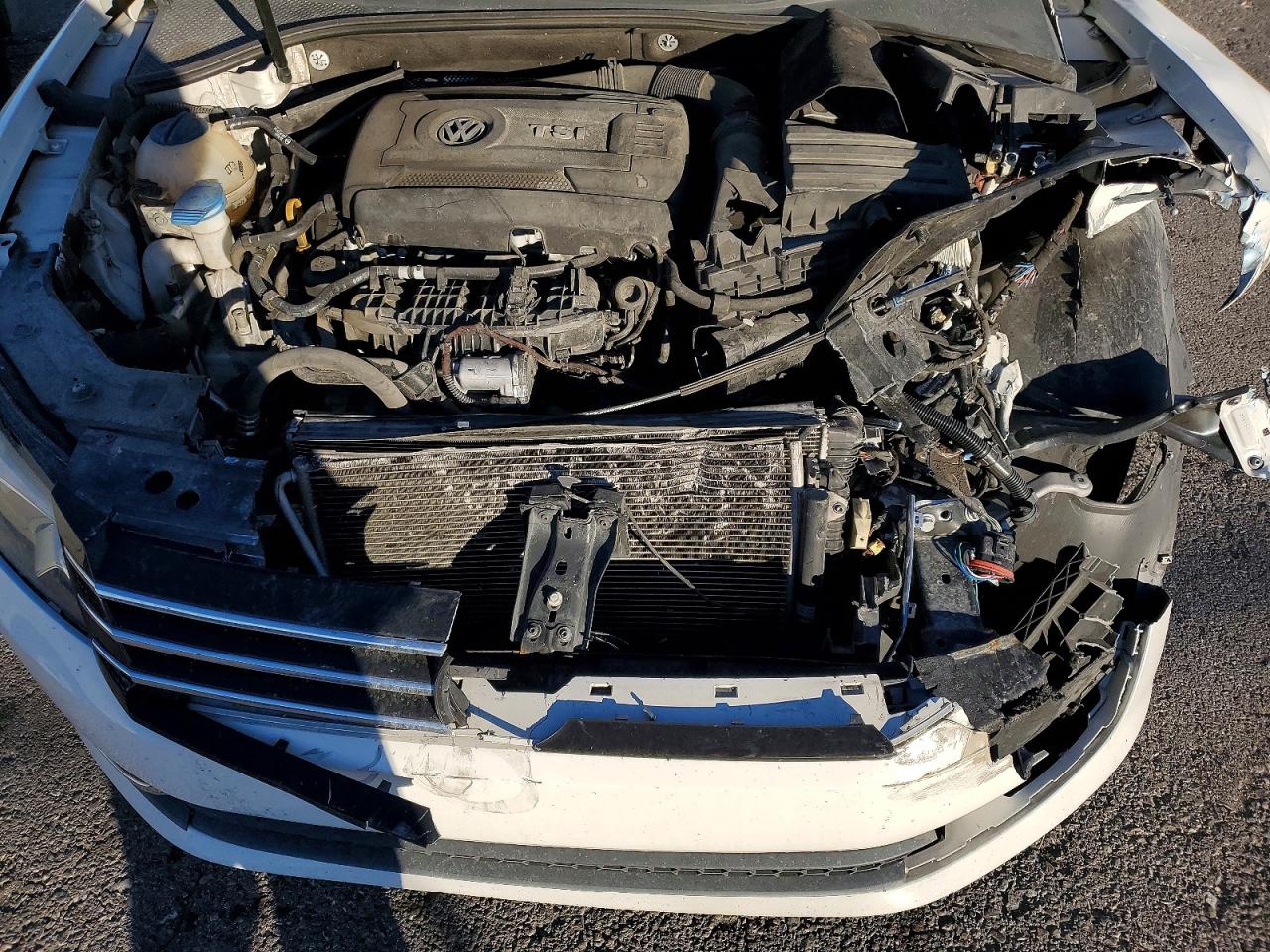 Volkswagen Passat S