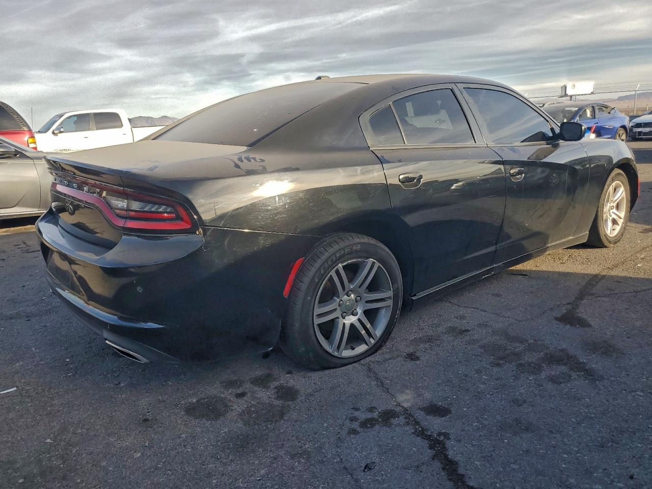 Dodge Charger Sxt