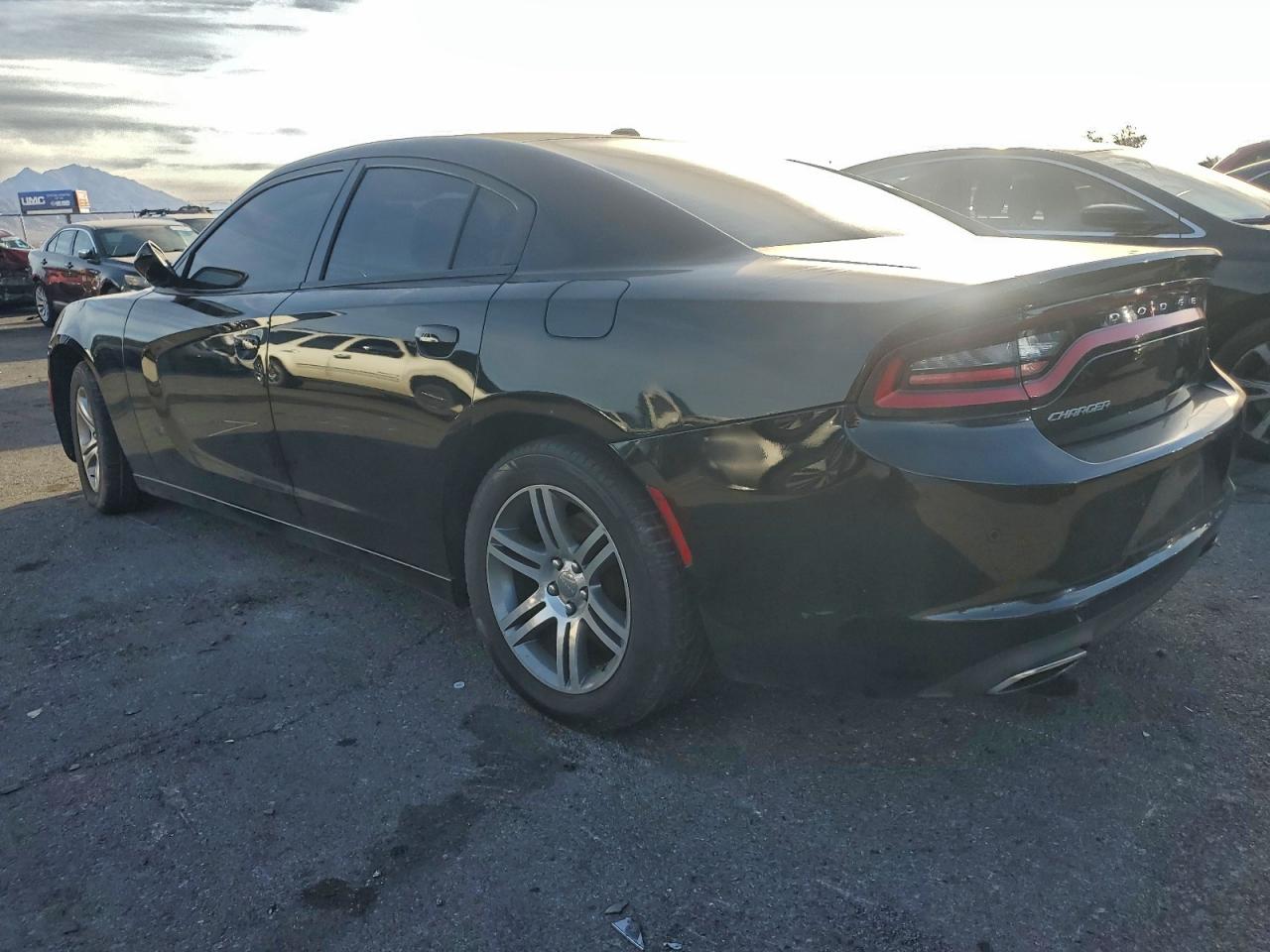 Dodge Charger Sxt