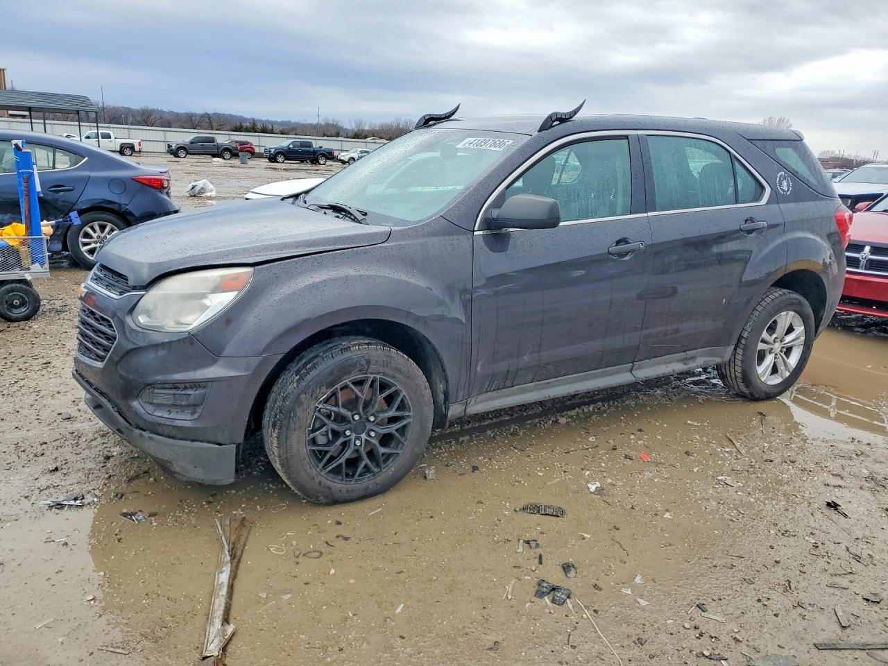 Salvage Chevrolet Equinox Image