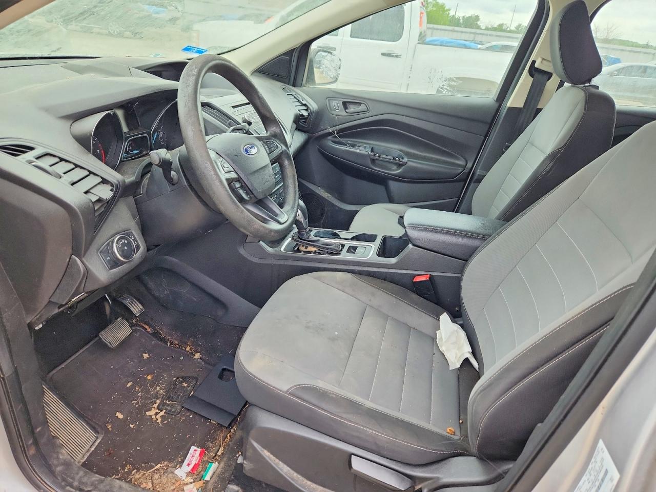 Ford Escape S