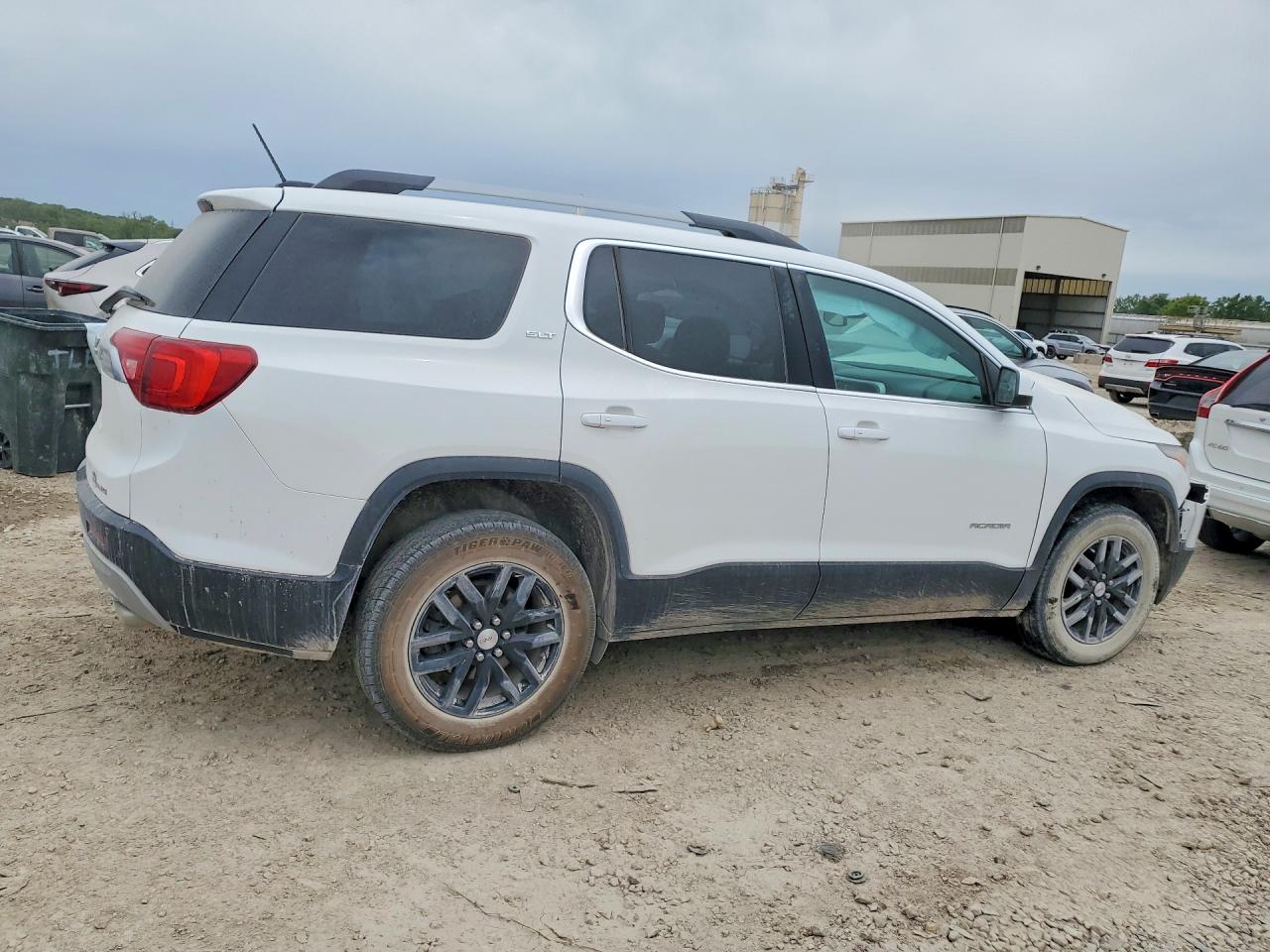 GMC Acadia Slt-1