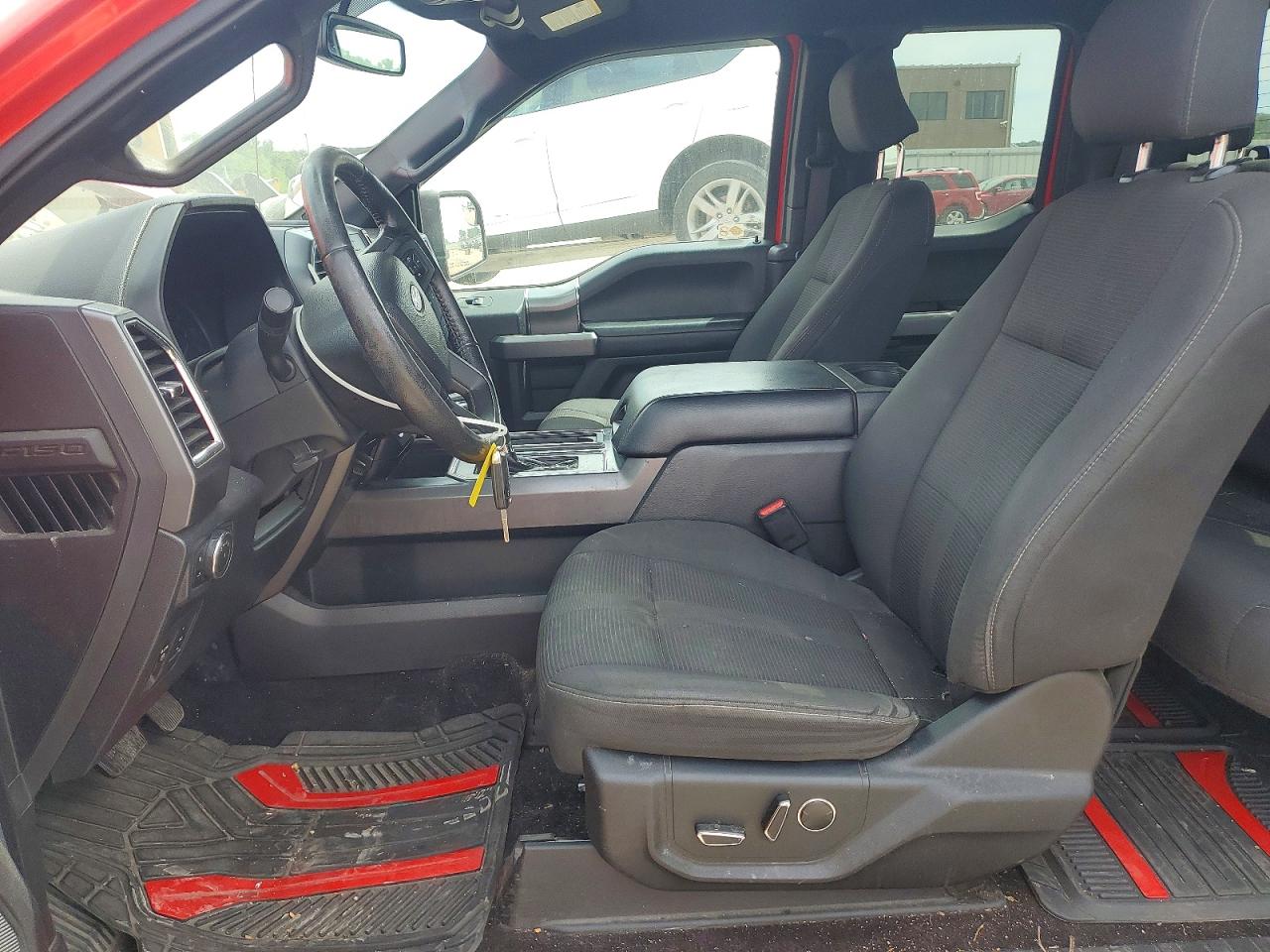 Ford F-150 Super Cab