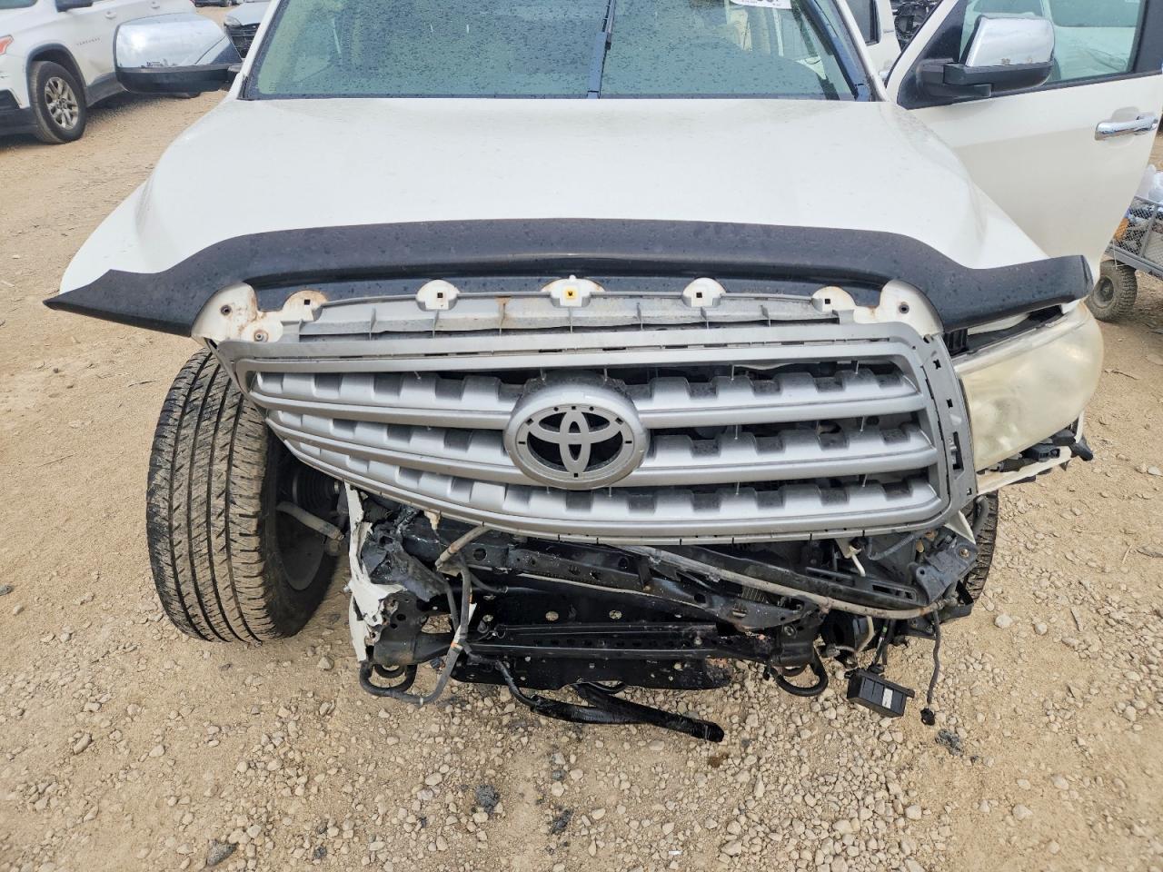 Toyota Sequoia Platinum