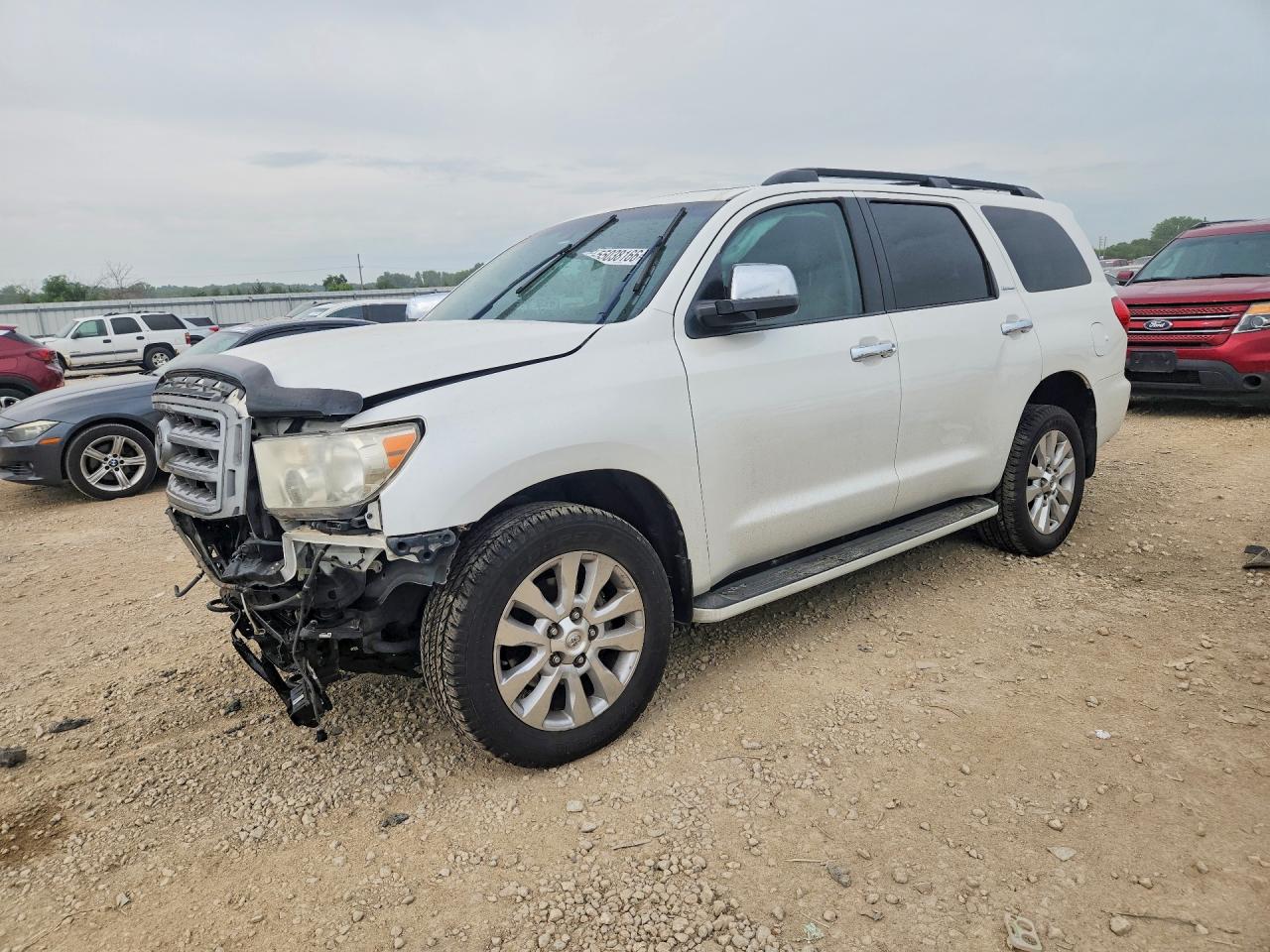Salvage Toyota Sequoia Image