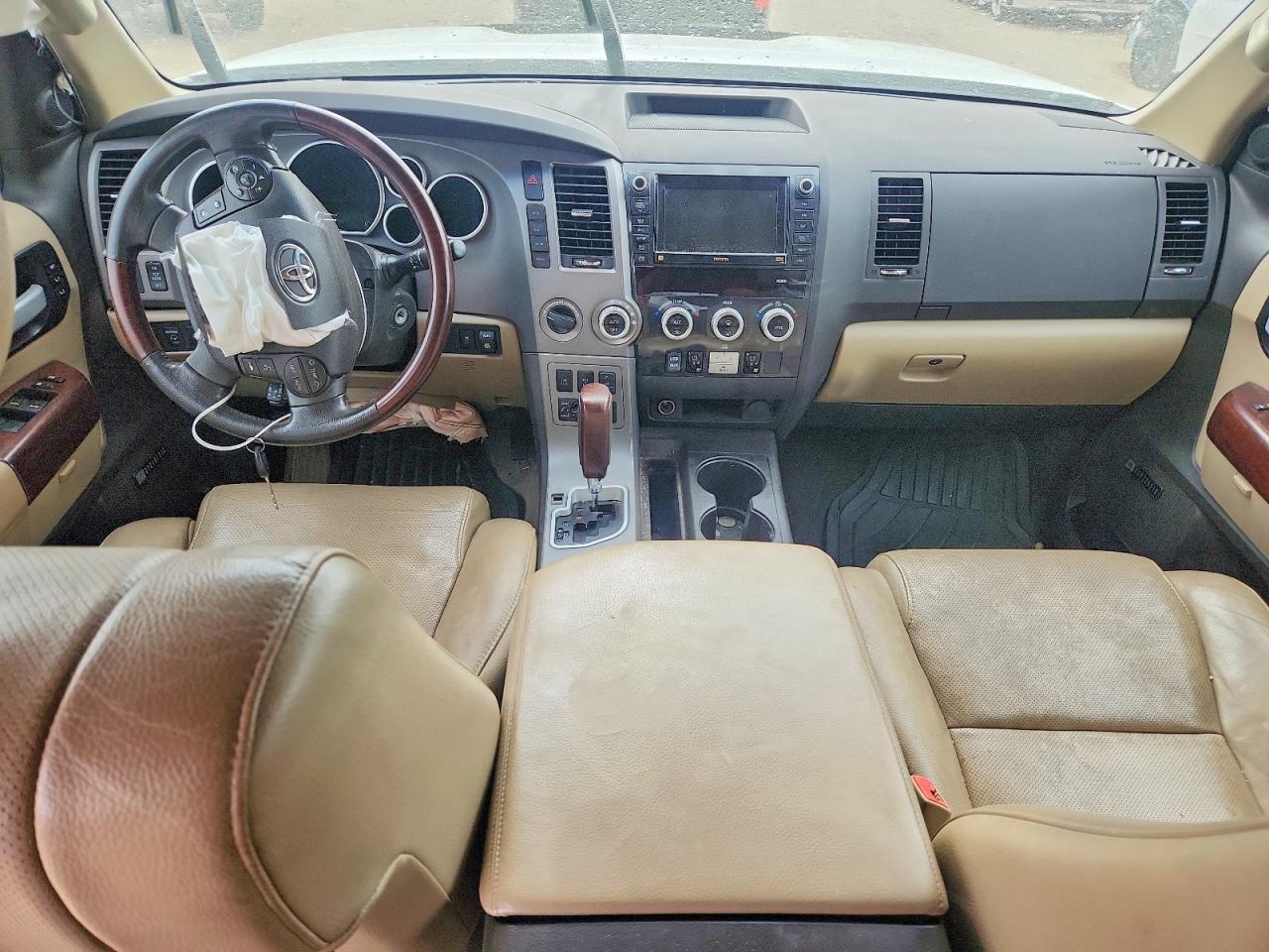 Toyota Sequoia Platinum