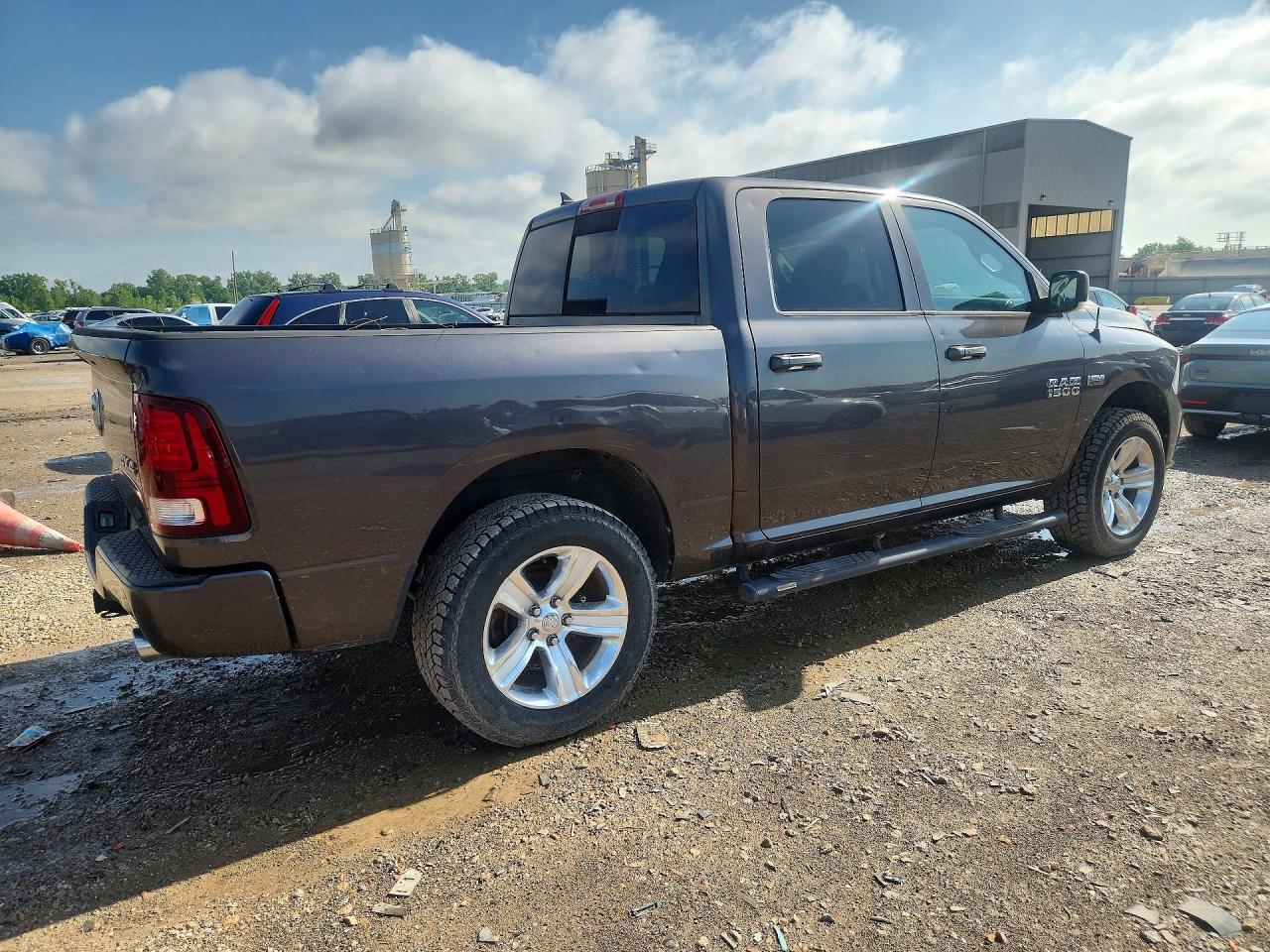 Ram 1500 Sport