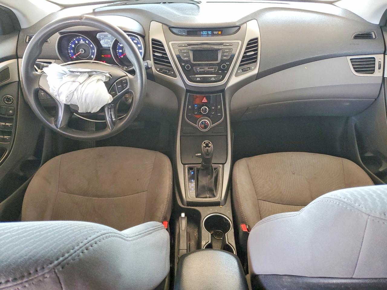 Hyundai ELANTRA Se