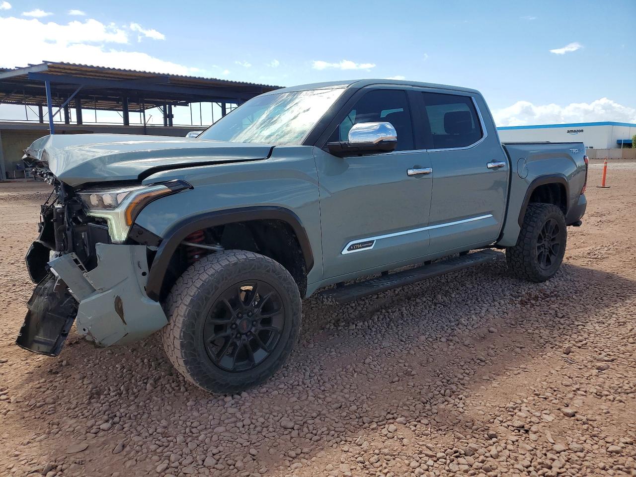 Salvage Toyota Tundra Image