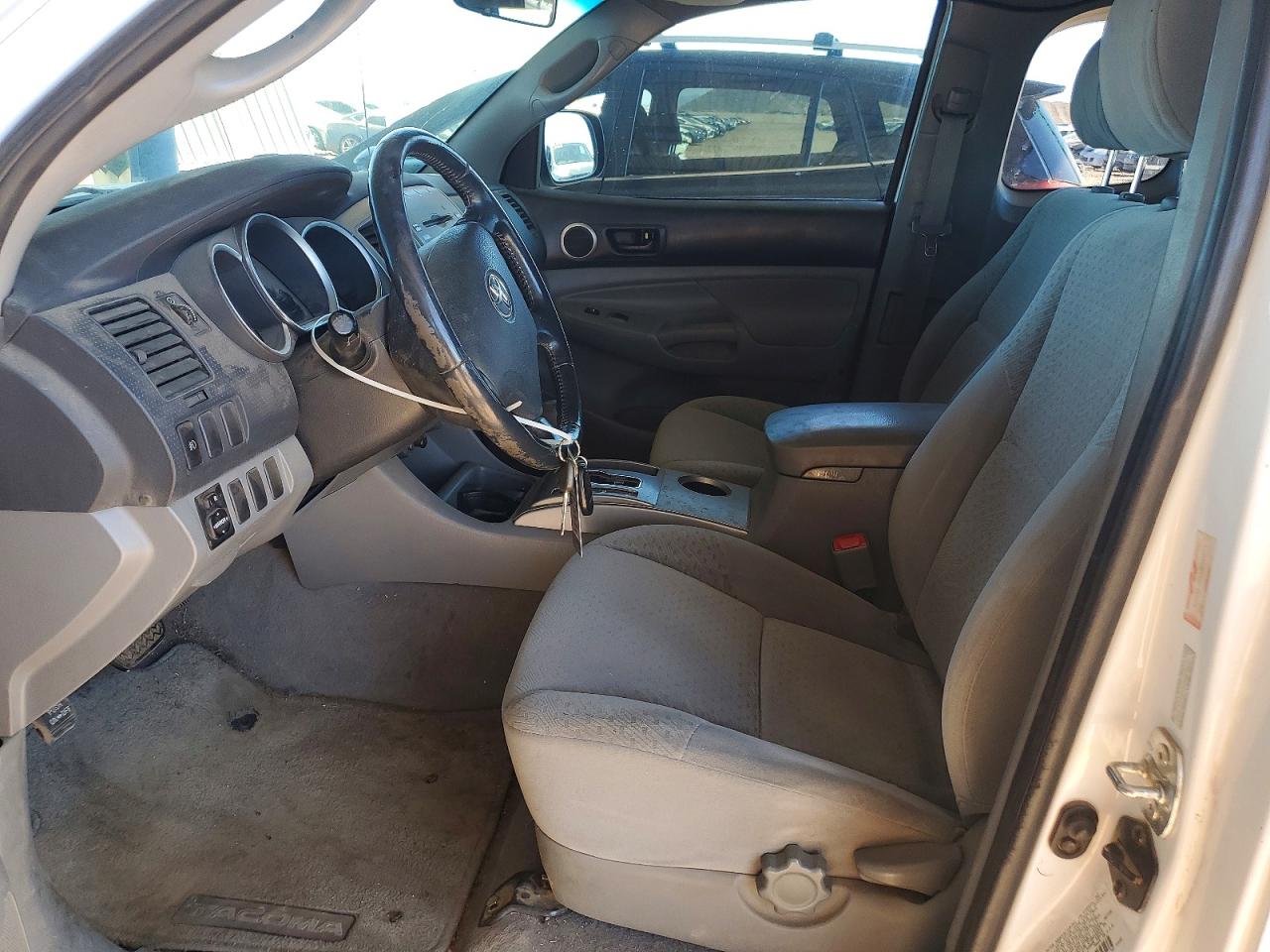 Toyota Tacoma V6