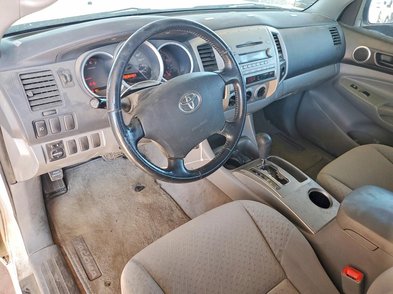 Toyota Tacoma V6