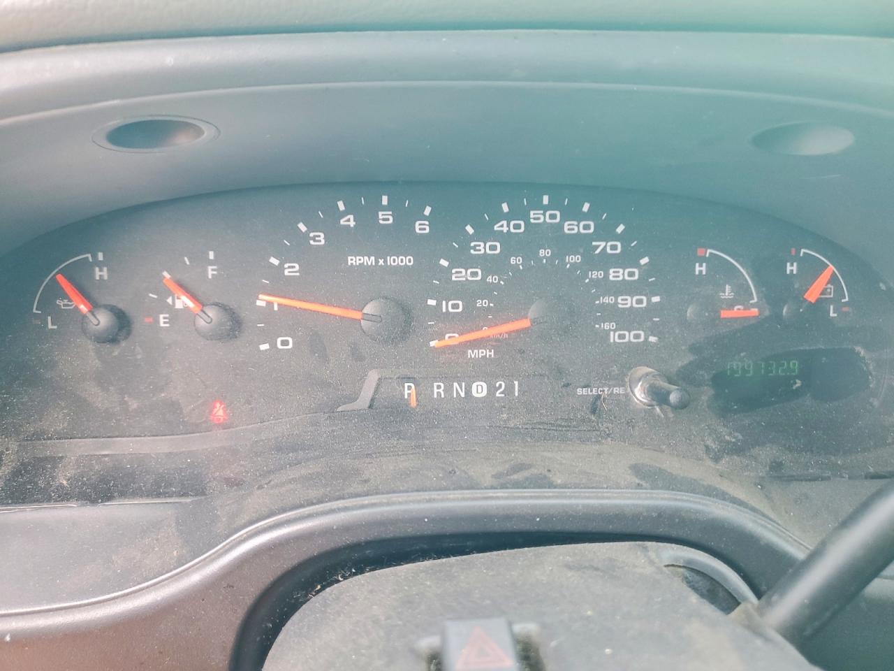 Ford Econoline E350 Super Duty Van