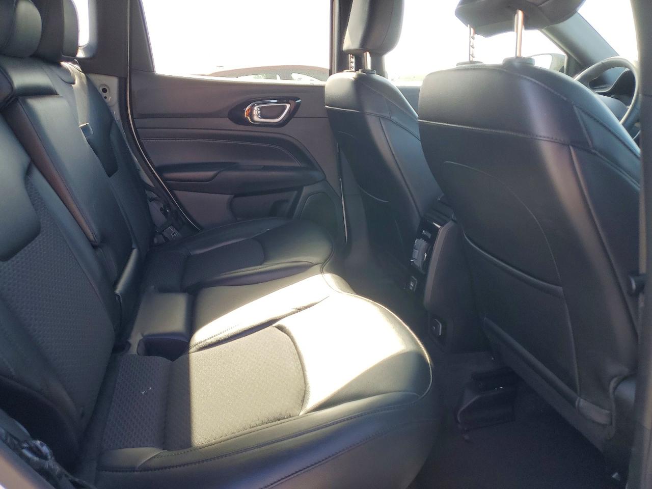 Jeep Compass Latitude
