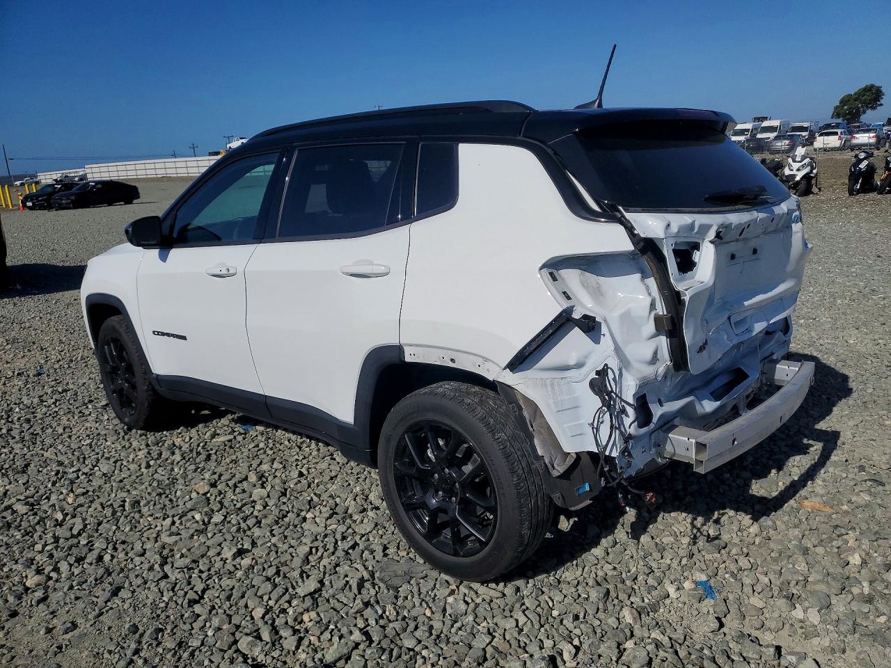 Jeep Compass Latitude