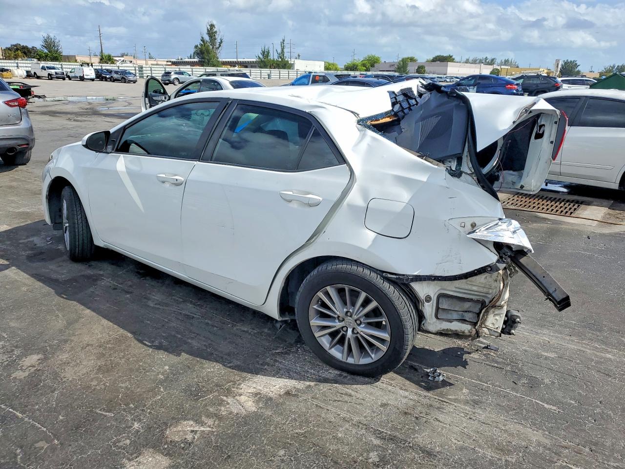 Toyota Corolla Le Plus
